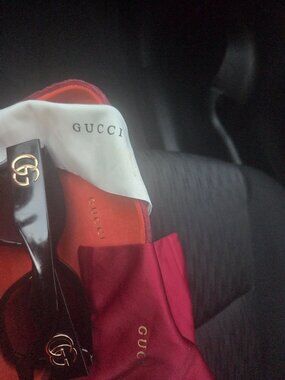 Gucci Sunnies